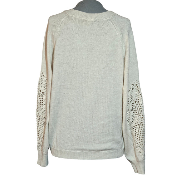 Skies Are Blue Cream V Neck Sweater Size Small - Picture 2 of 5